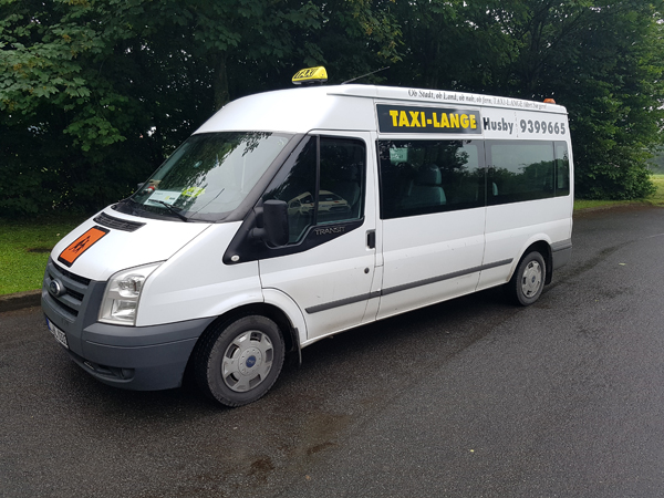 Rollstuhlbus